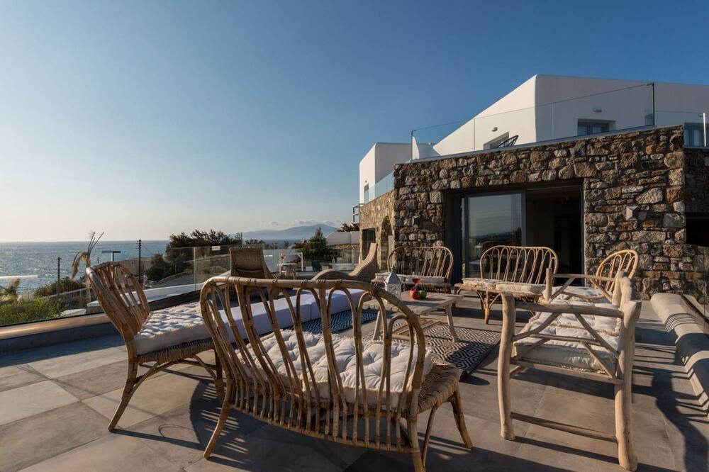 Photo of Patio Balcony in Houlakia