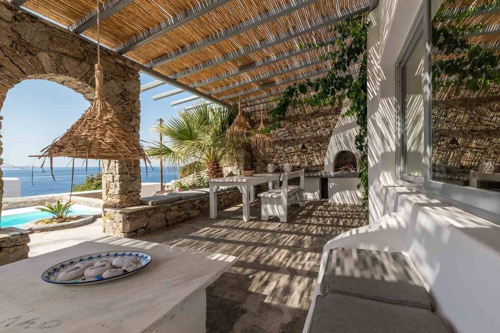 Photo of Patio Balcony in Houlakia