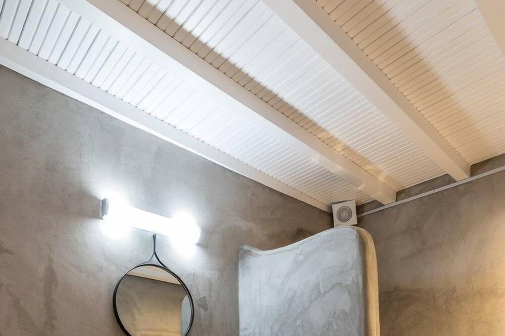 Photo of Bathroom in Houlakia