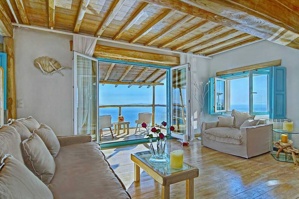 Photo of Livingroom in Houlakia