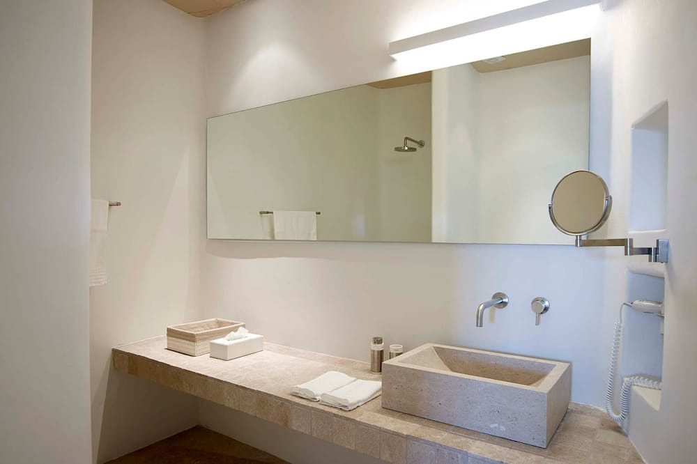 Photo of Bathroom in Paradise
