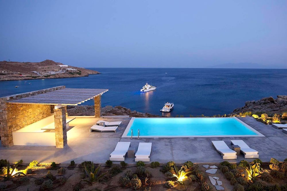Photo of Outdoor in Paradise