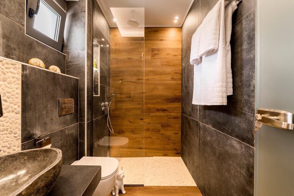 Photo of Bathroom in Theologos
