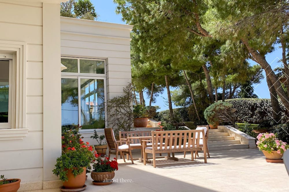 Photo of Patio Balcony in Dafni