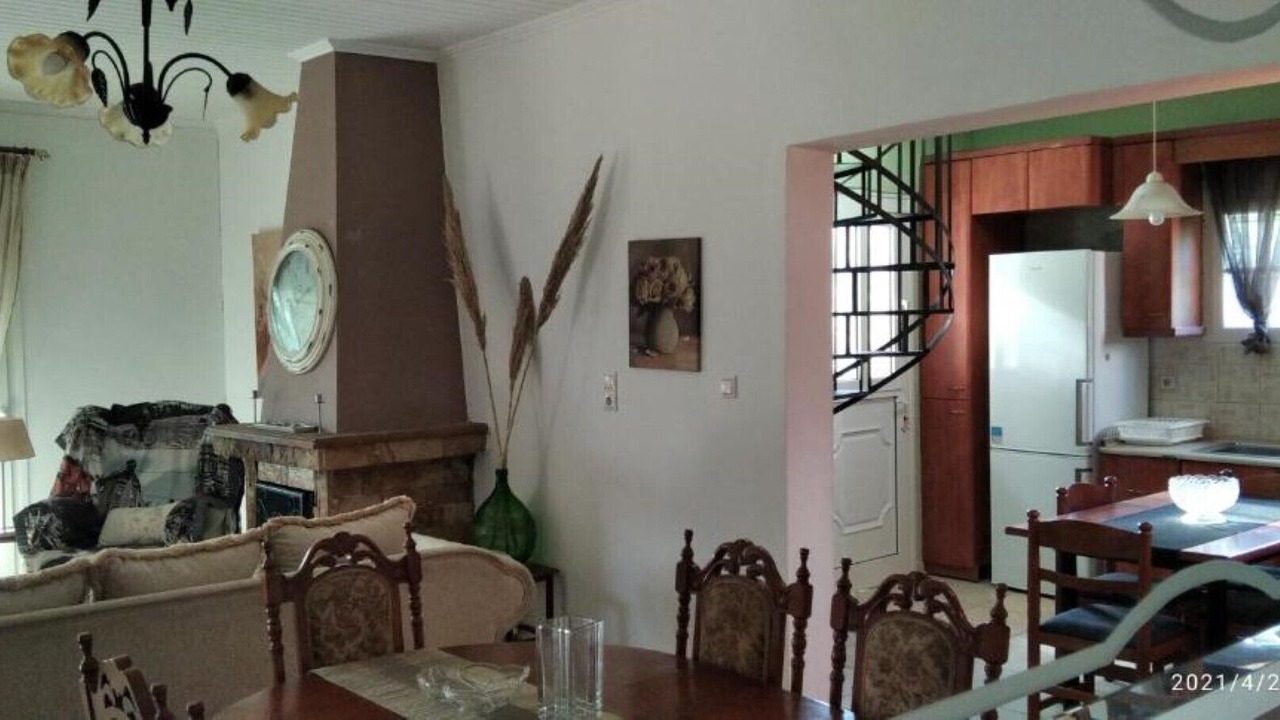 Photo of Livingroom in Notos