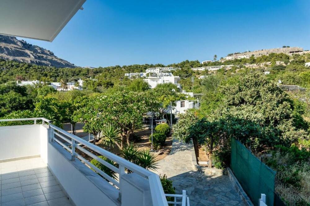 Photo of Patio Balcony in Asgourou