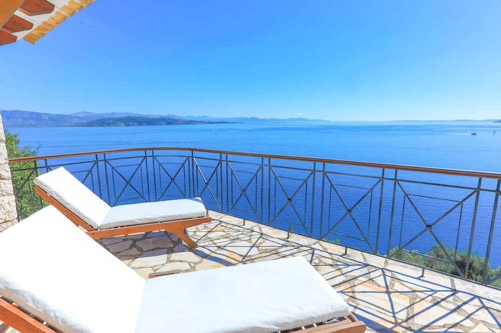 Photo of Patio Balcony in Katavolos