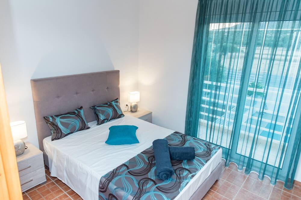 Photo of Bedroom in Gennadi
