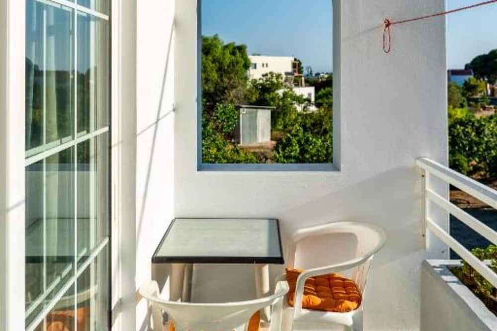 Photo of Patio Balcony in Asgourou