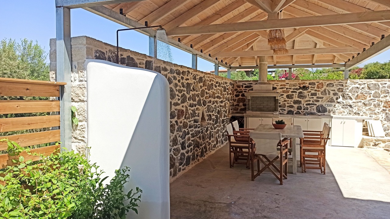 Photo of Outdoor in Petrokefalion