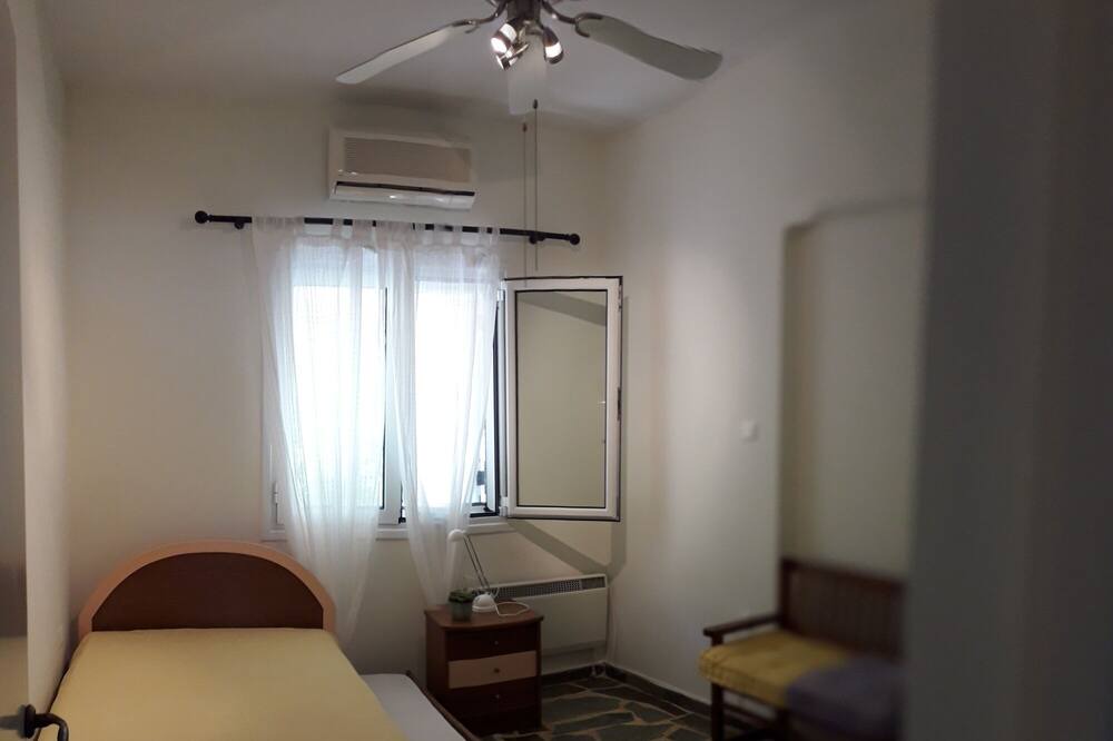 Photo of Bedroom in Platistomo