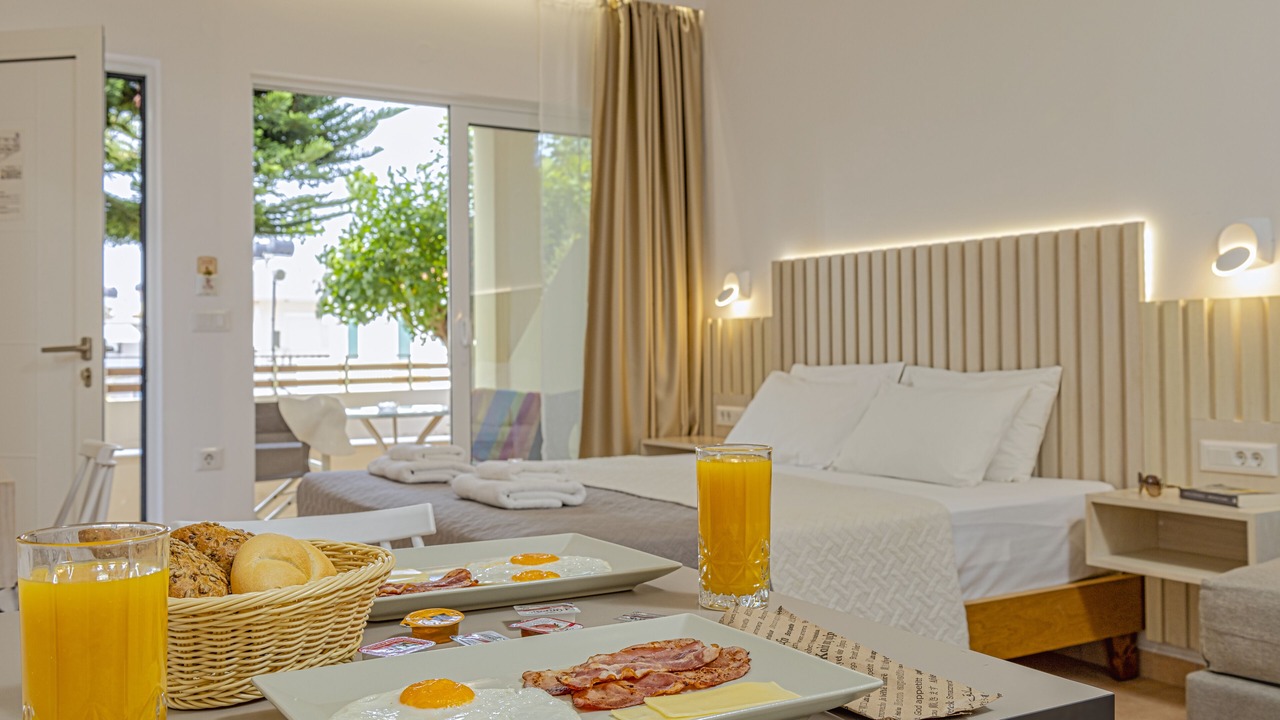 Photo of Bedroom in Makrys Tichos