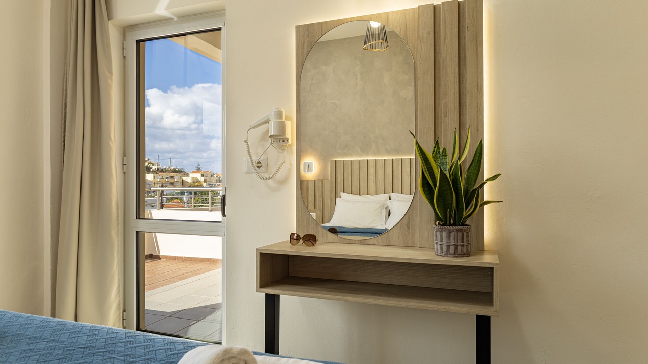 Photo of Bedroom in Makrys Tichos