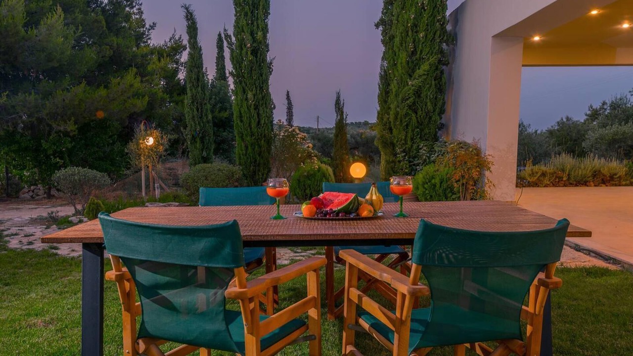 Photo of Patio Balcony in Romirion