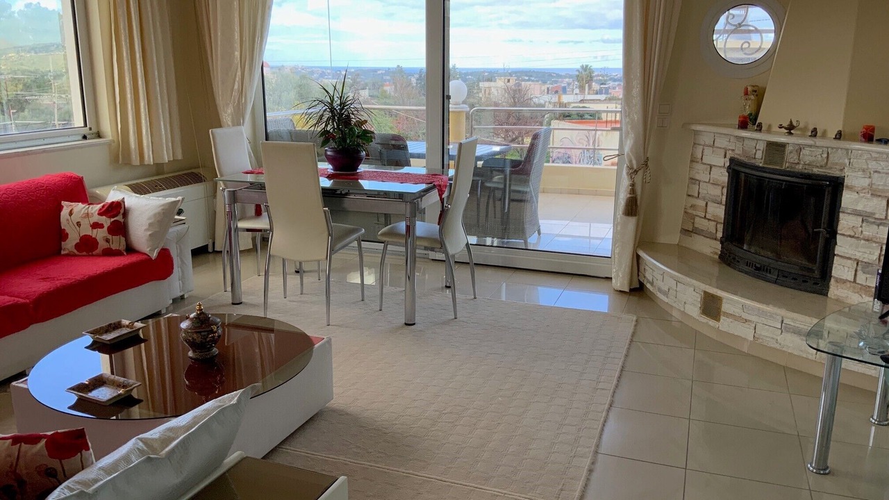 Photo of Livingroom in Perivolia