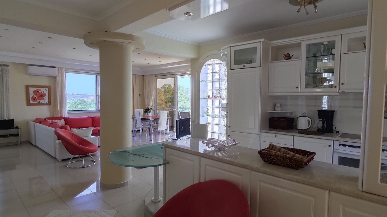 Photo of Kitchen in Perivolia