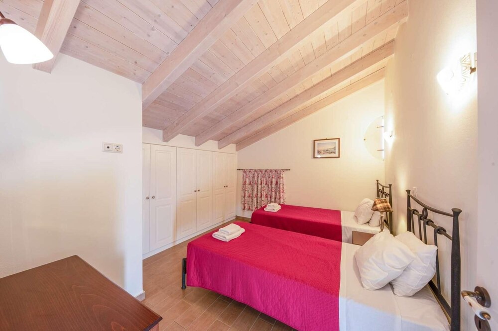 Photo of Bedroom in Almiros Beach