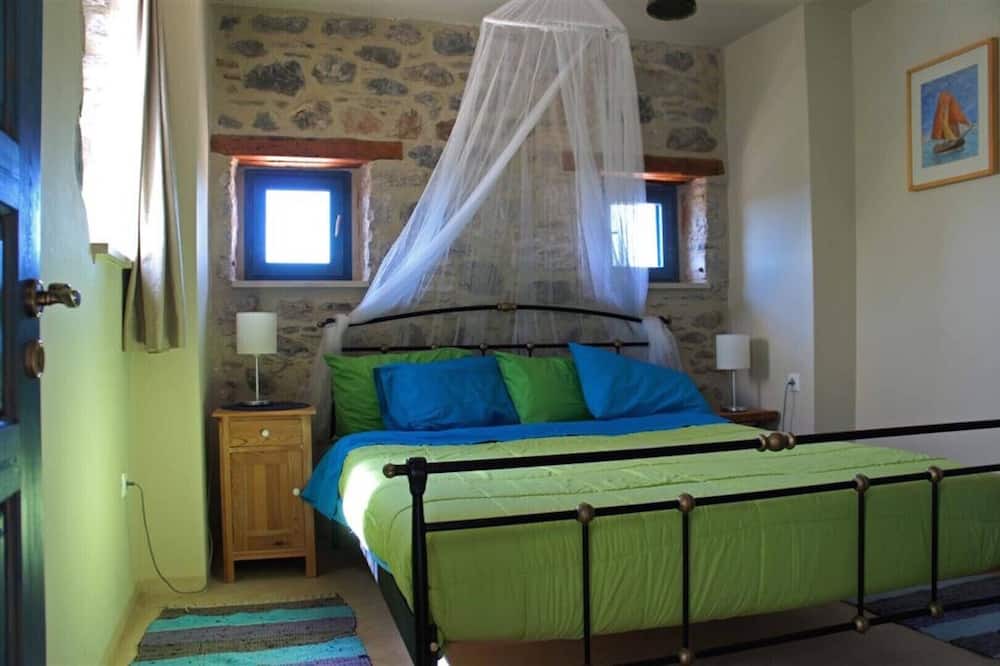Photo of Bedroom in Faistos