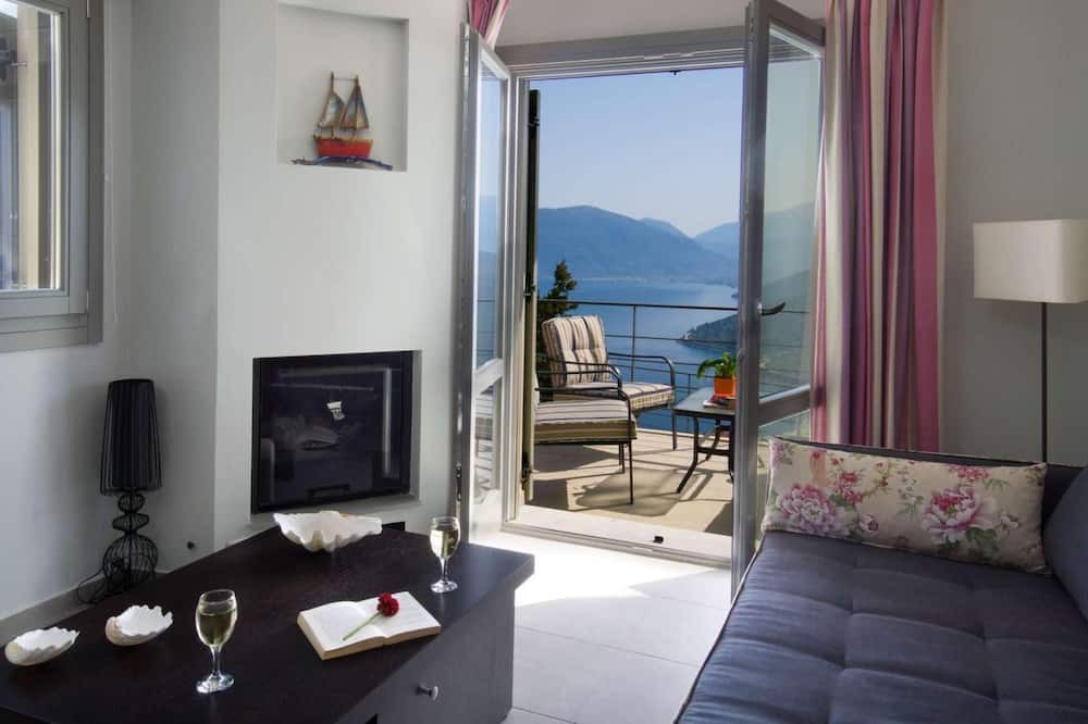 Photo of Livingroom in Aetos
