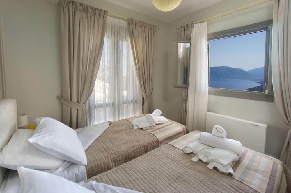 Photo of Bedroom in Aetos