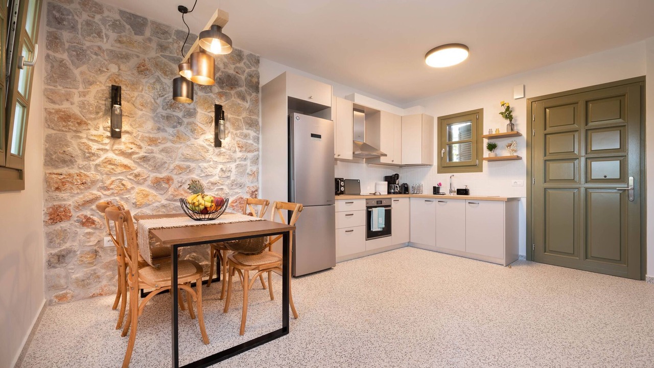 Photo of Kitchen in Lagoudi Zia
