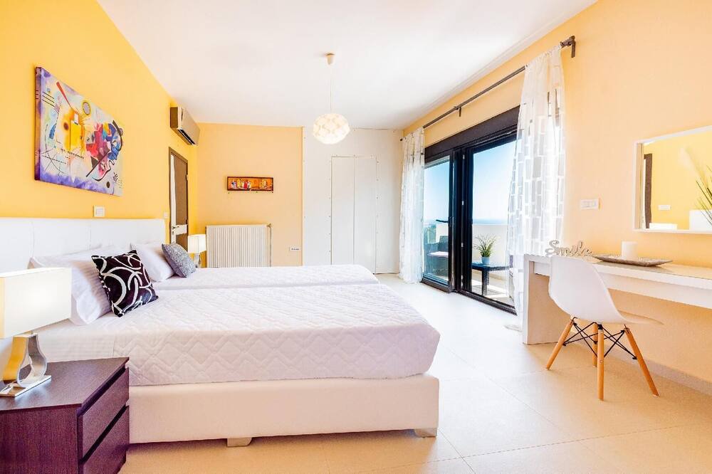 Photo of Bedroom in Kallithea