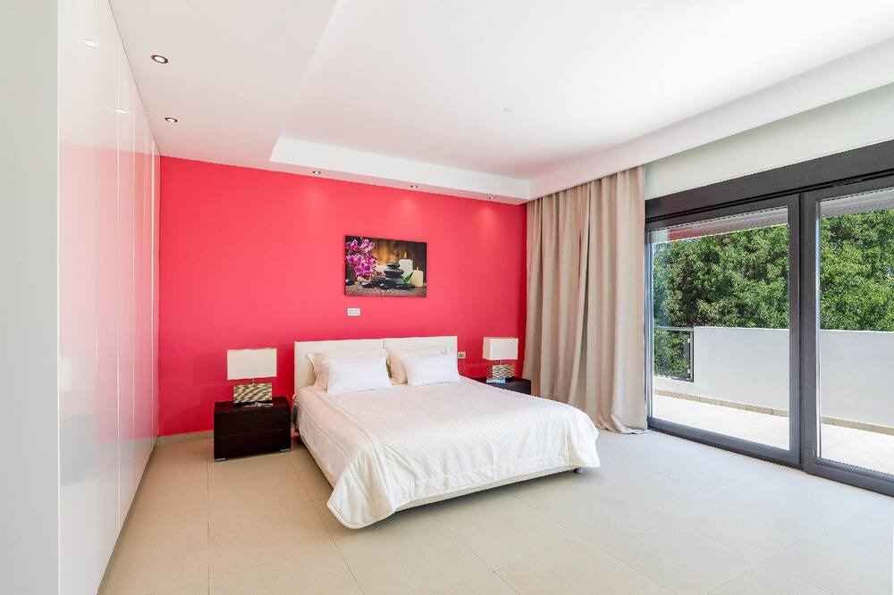 Photo of Bedroom in Kallithea