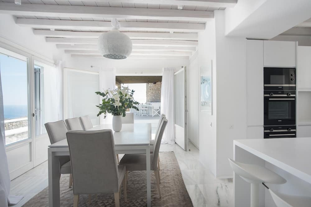 Photo of Kitchen in Psarou