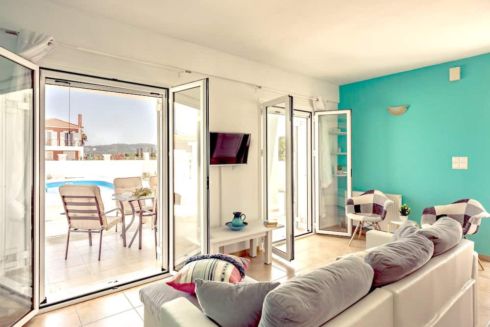 Photo of Livingroom in Agrilia