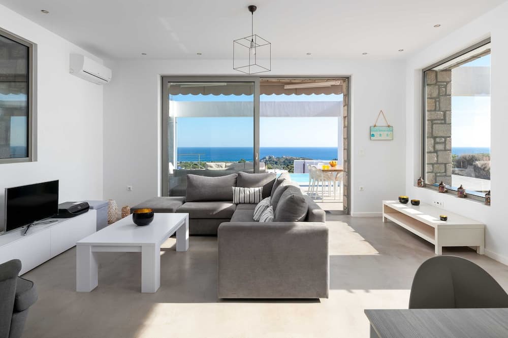 Photo of Livingroom in Faliraki