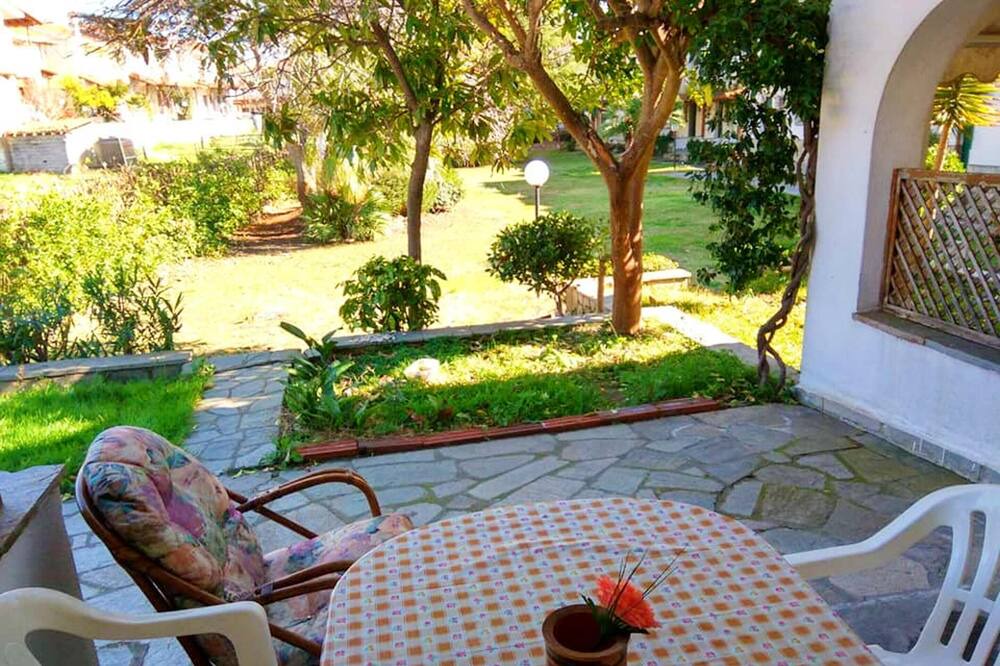 Photo of Patio Balcony in Skala Fourkas