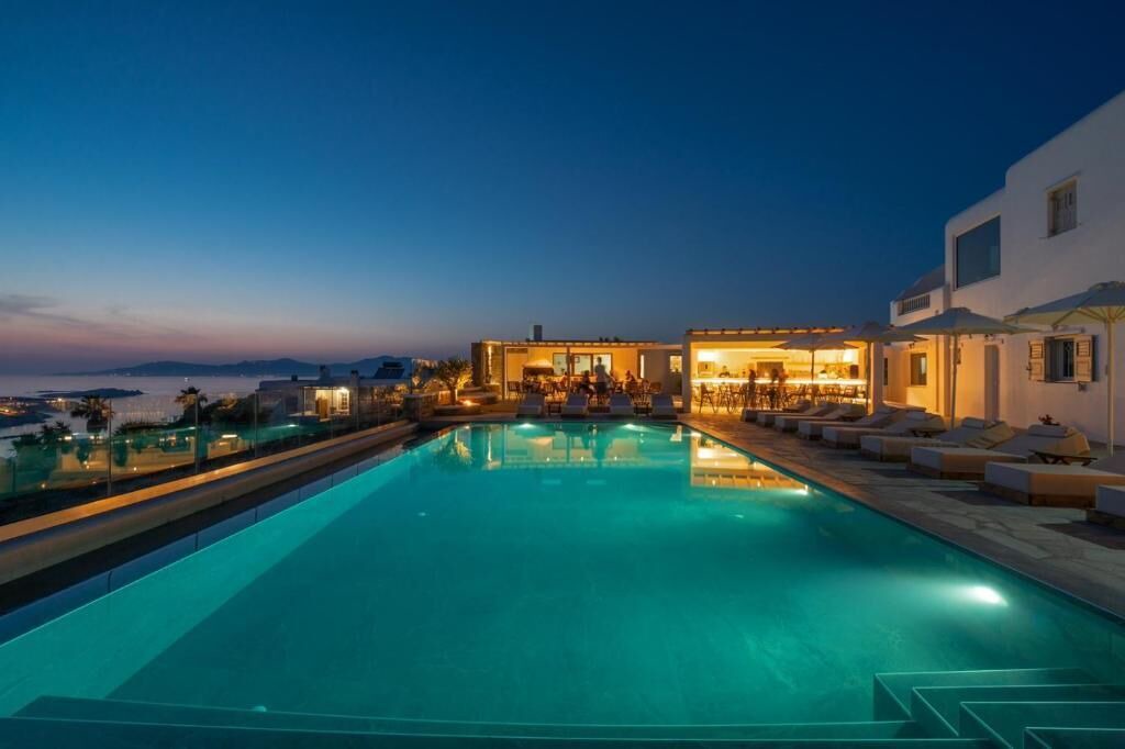 Photo of Outdoor in Glastros