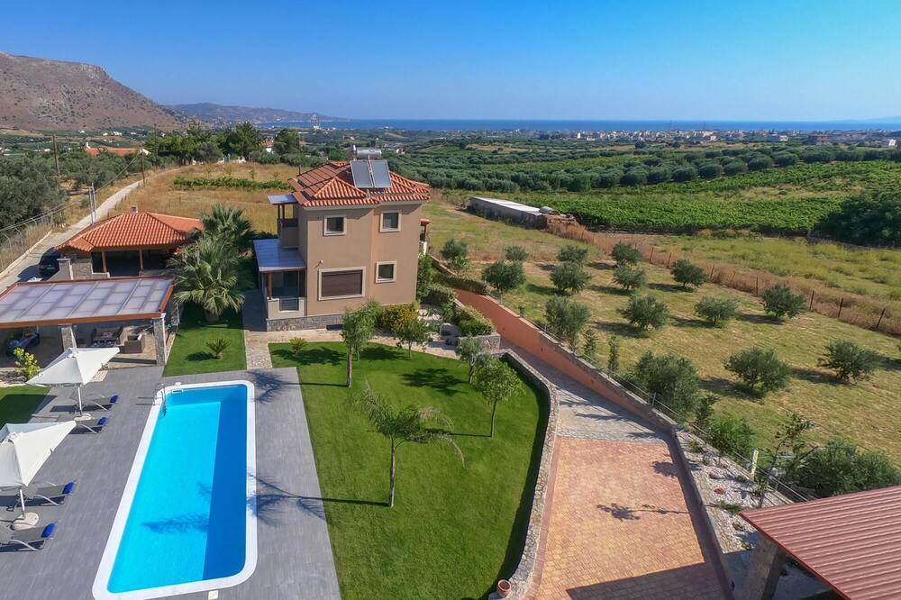 Photo of Outdoor in Malevizi
