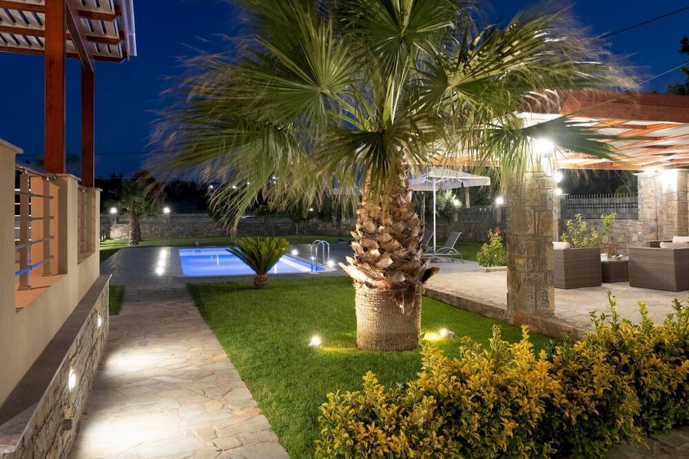 Photo of Outdoor in Malevizi