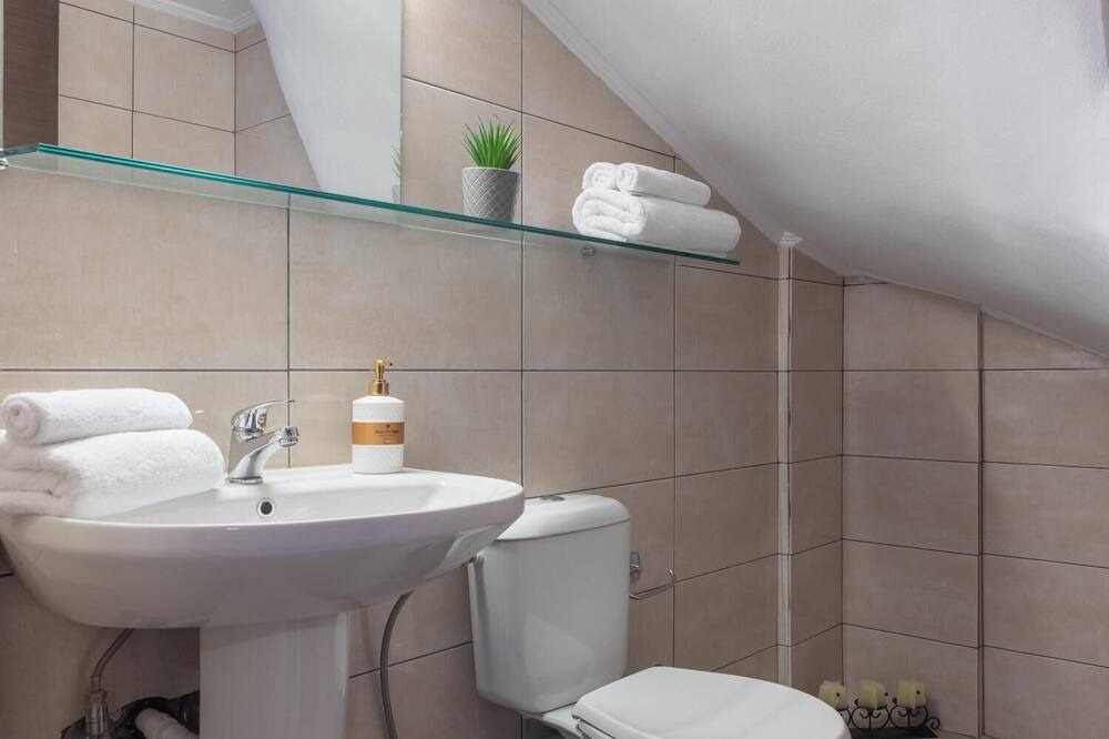 Photo of Bathroom in Malevizi