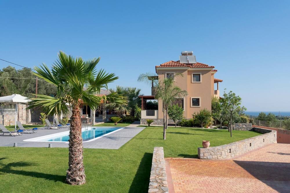 Photo of Outdoor in Malevizi