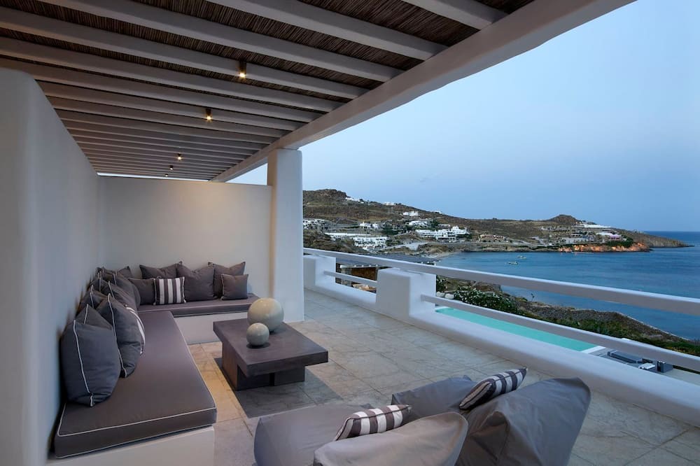 Photo of Patio Balcony in Paraga