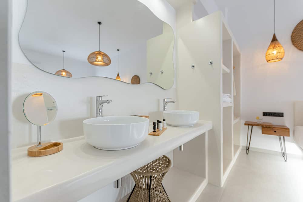 Photo of Bathroom in Naxos Town