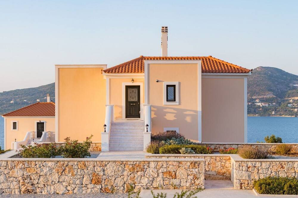 Photo of Others in Samos