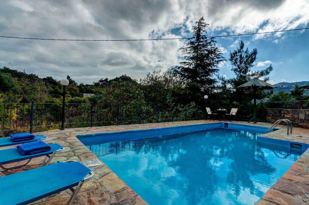 Photo of Outdoor in Prina