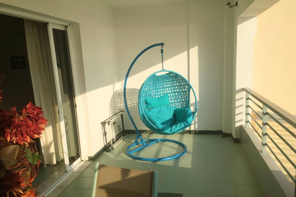 Photo of Patio Balcony in Akrogialion