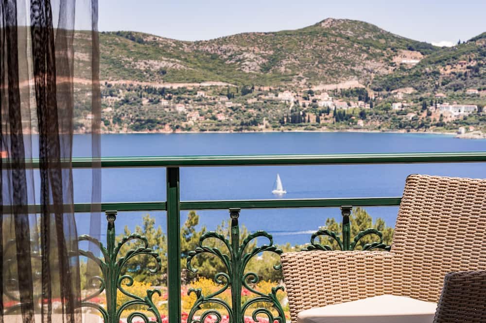 Photo of Patio Balcony in Samos