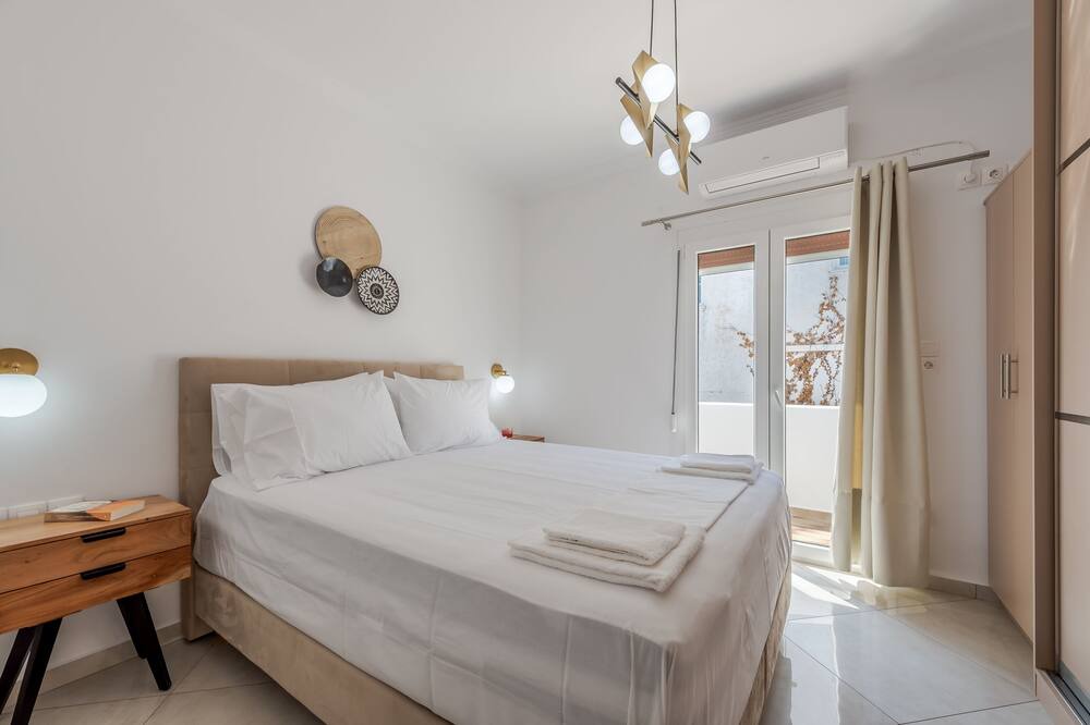 Photo of Bedroom in Apollonia