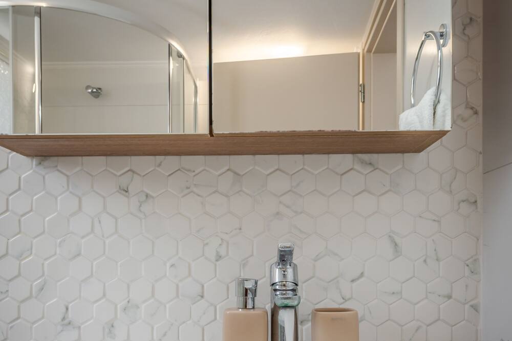 Photo of Bathroom in Apollonia