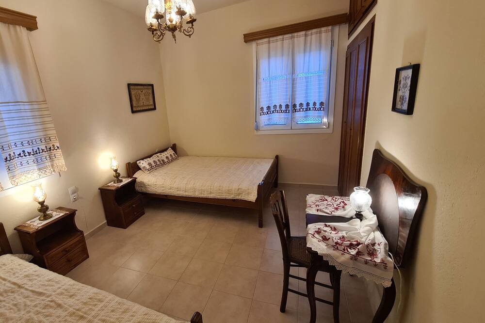 Photo of Bedroom in Anogia