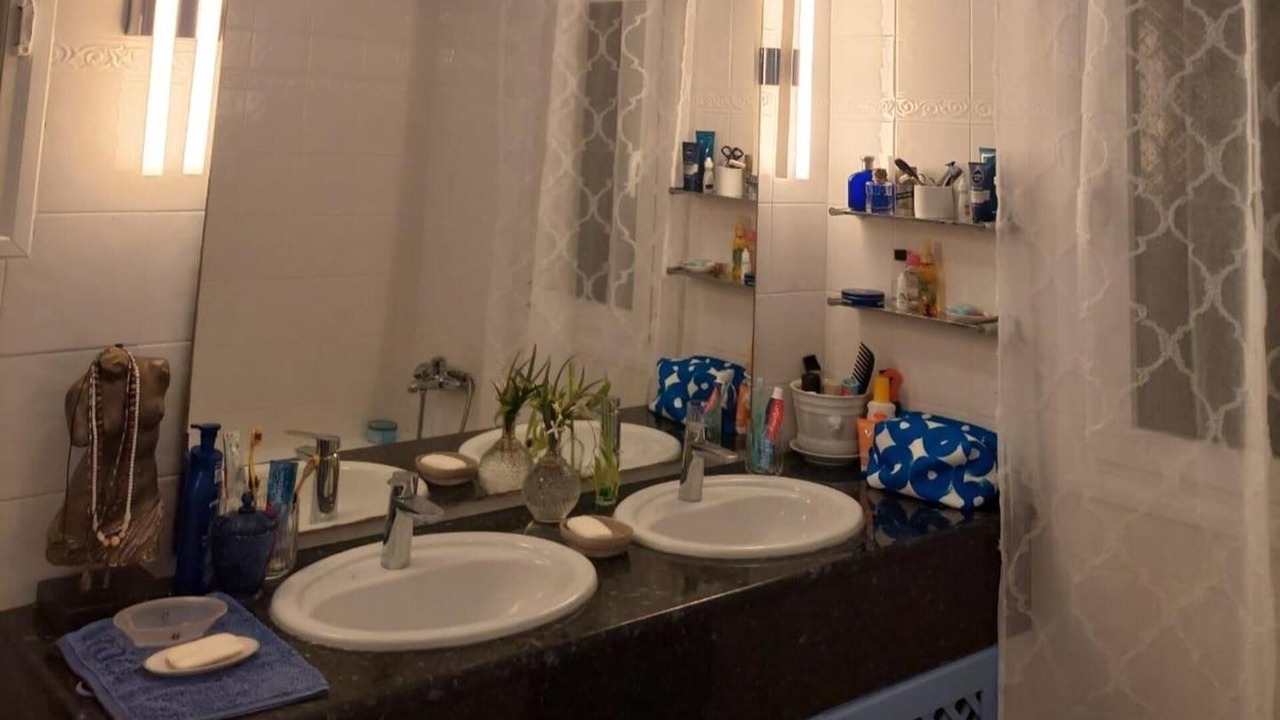 Photo of Bathroom in Amoopi