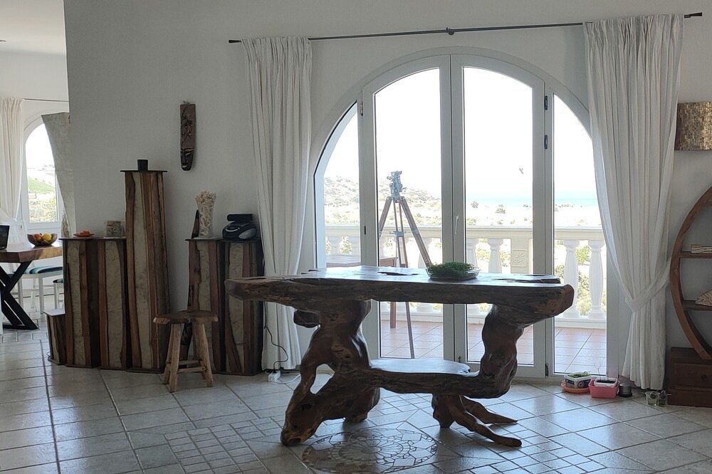 Photo of Livingroom in Pitsidia