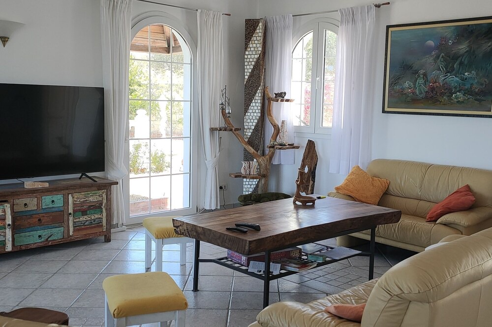 Photo of Livingroom in Pitsidia