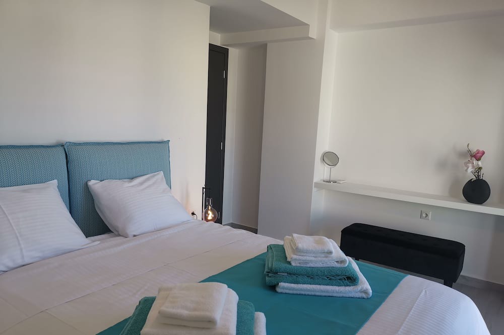 Photo of Bedroom in Agii Theodori