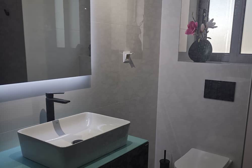 Photo of Bathroom in Agii Theodori